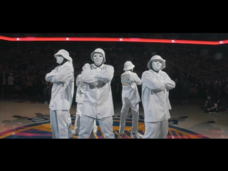 amazing dance from jabbawockeez at the 2016 nba finals